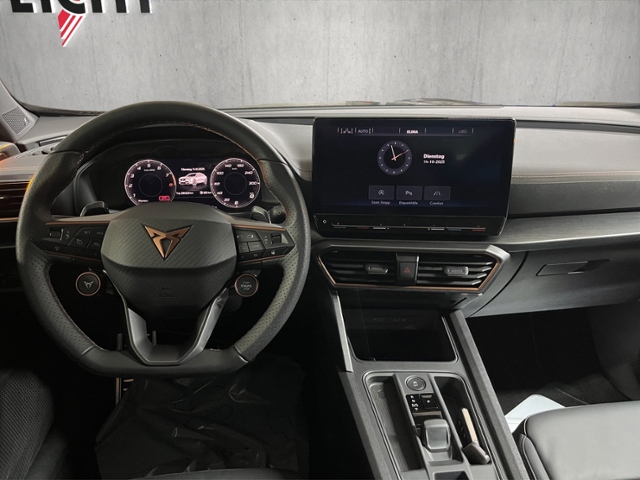 Formentor VZ5 2.5 TSI 4Drive+LED+NAVI+BEATS+PANO