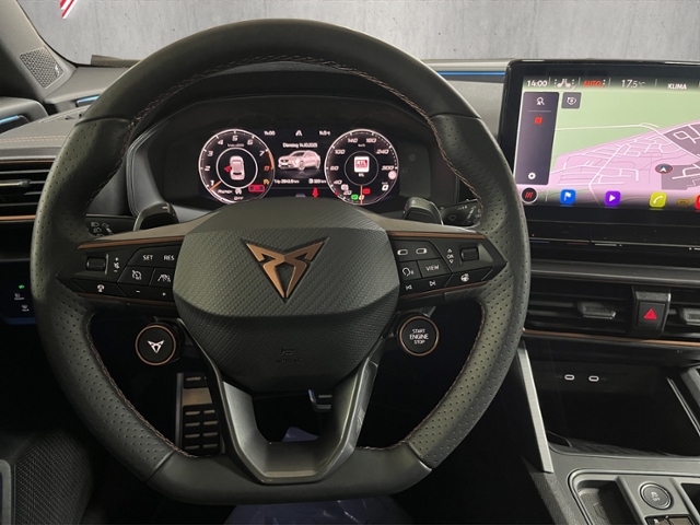 Formentor VZ5 2.5 TSI 4Drive+LED+NAVI+BEATS+PANO