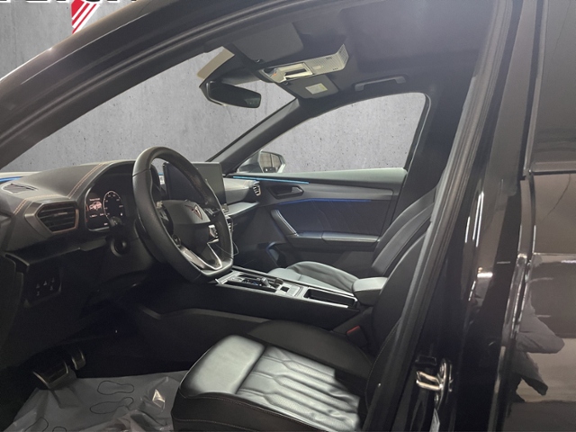 Formentor VZ5 2.5 TSI 4Drive+LED+NAVI+BEATS+PANO