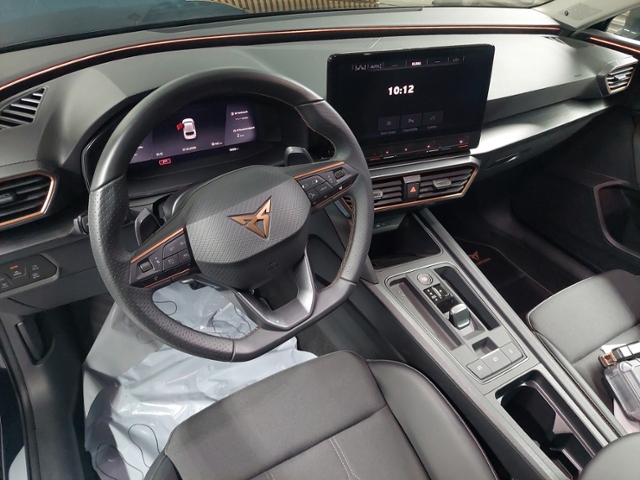 Leon 1.5 eTSI LED+NAVI+FULL LINK+PARKLENK+ACC