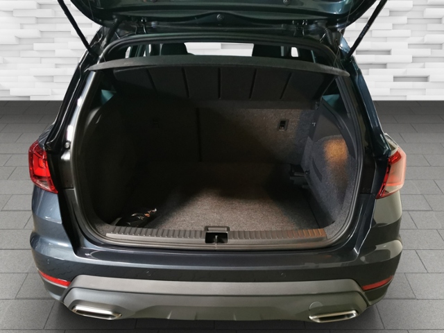 Arona 1.0 TSI FR+LED+NAVI+RFK+PARKLENK+CARPALY