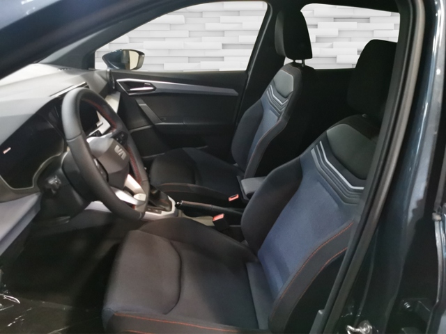 Arona 1.0 TSI FR+LED+NAVI+RFK+PARKLENK+CARPALY